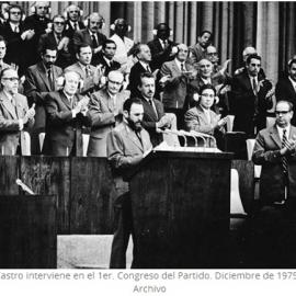 Fidel castro interviene en el 1er Congreso del Partido. Dic 1975