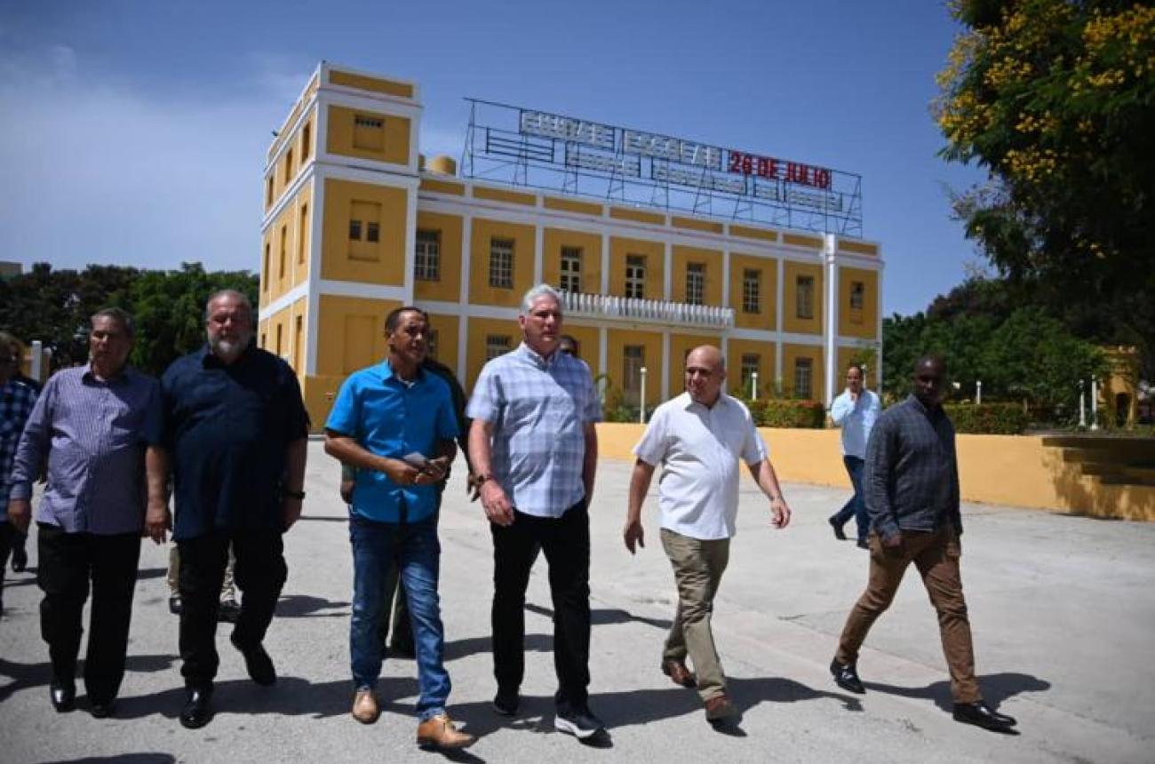 Santiagueros aseguran a Díaz-Canel que no flaquearán