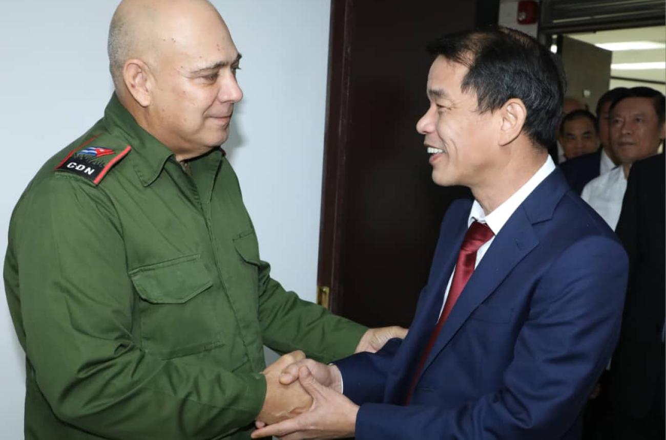 Encuentro de Morales con el vietnamita