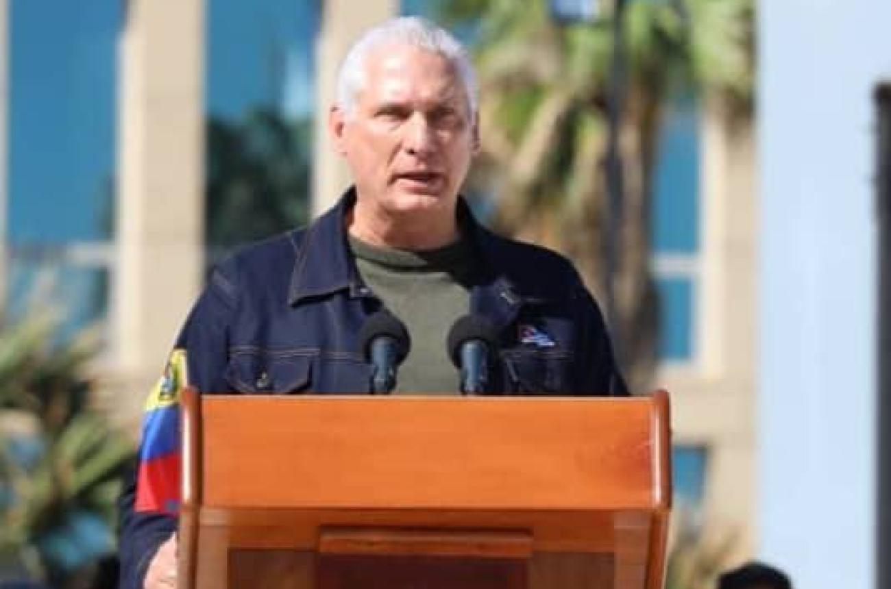 ¡No, señores imperialistas, este no es su patio trasero, ni territorio en disputa! ¡No aceptamos ni reconocemos la Doctrina Monroe, ni reyes ni emperadores trasnochados! ¡La tierra de Bolívar es sagrada, y un ataque a sus hijos es un ataque a todos los hijos dignos de nuestra América!